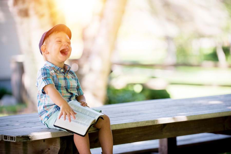 Finding a nanny with Hummingbird image